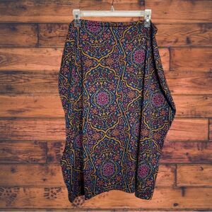 5 for $25🔥Covered Good Paisley Multi-Use Nursing Cover